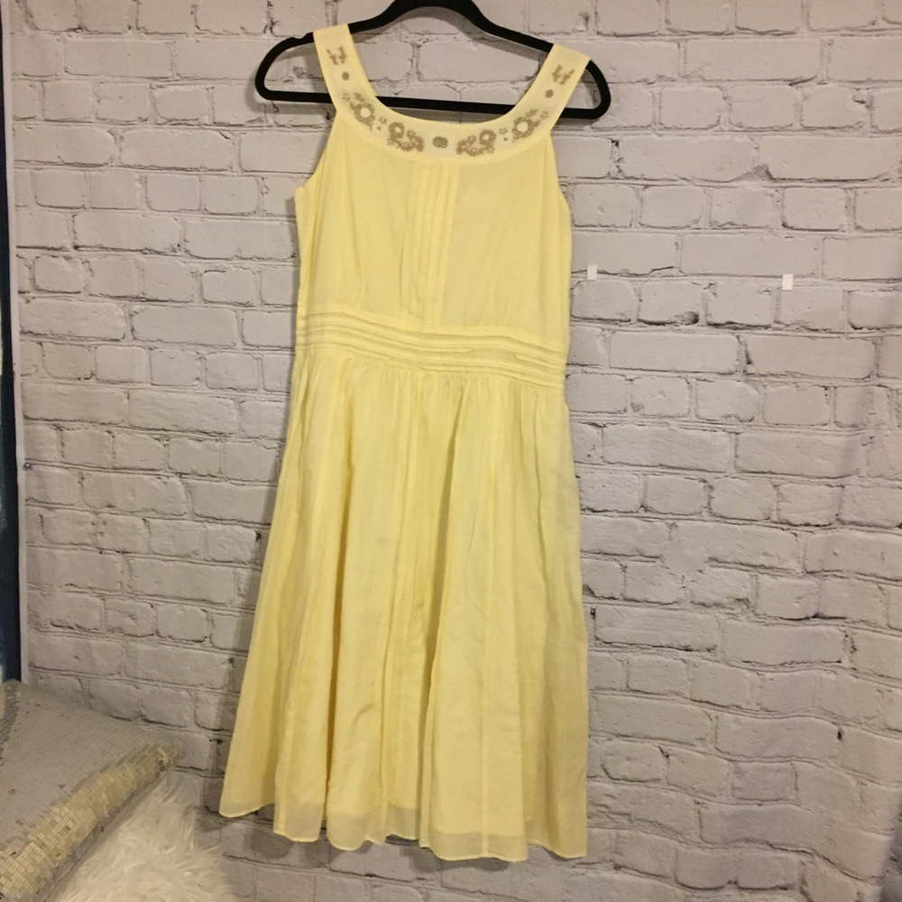 Banana Republic yellow cotton embroidered dress